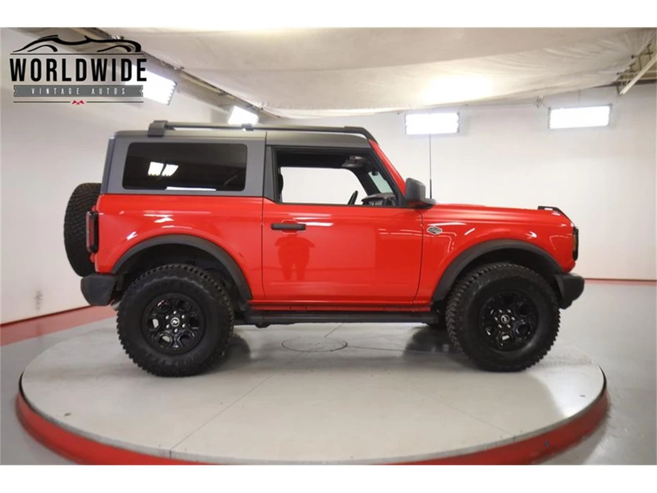 2022 Ford Bronco 6th Gen - Image 4 of 31