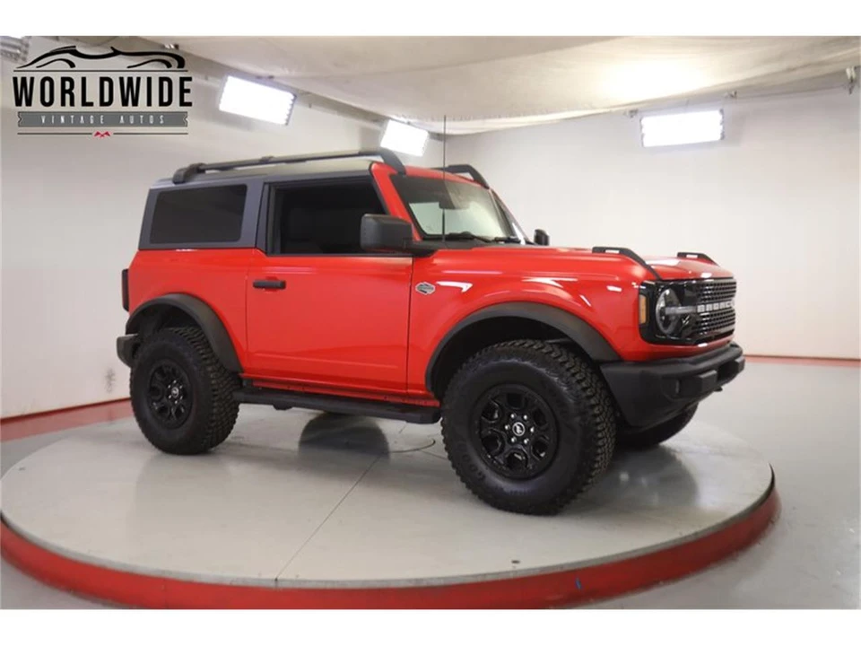 2022 Ford Bronco 6th Gen - Image 2 of 31