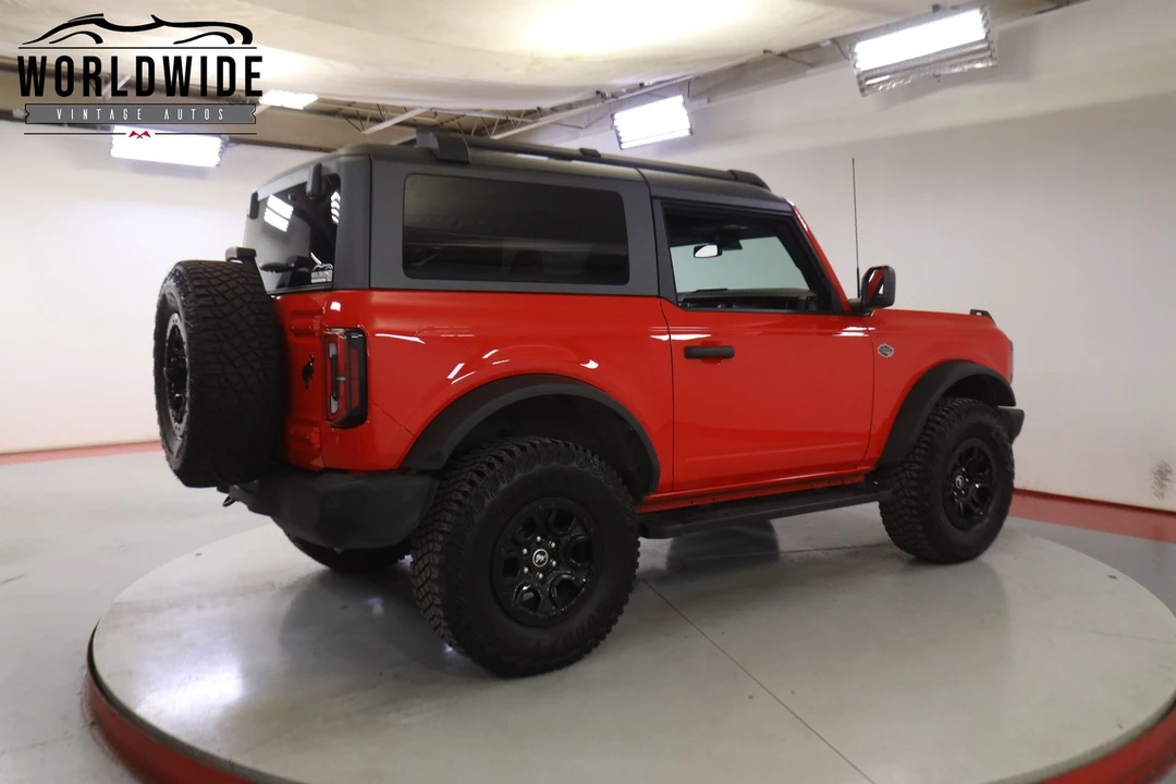 2022 Ford Bronco 6th Gen - Image 6 of 12