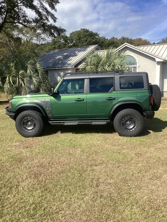 2022 Ford Bronco 6th Gen - Image 7 of 17