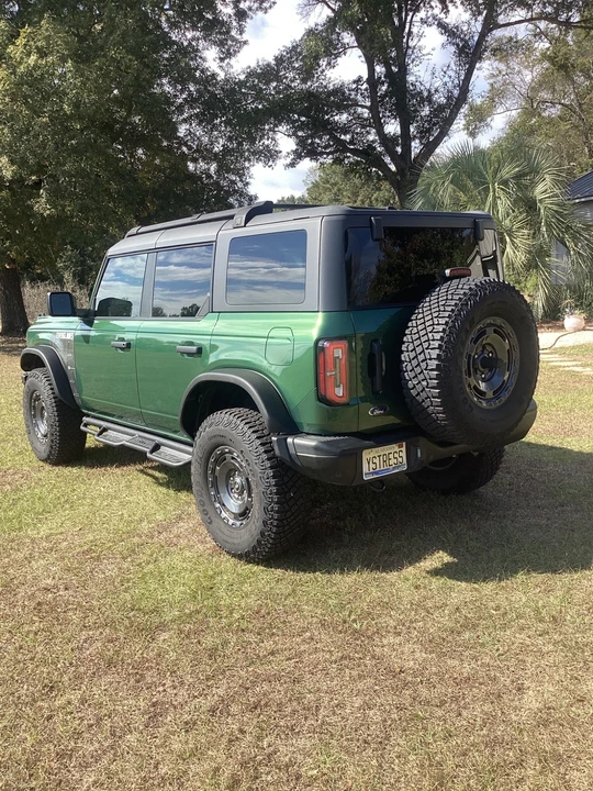 2022 Ford Bronco 6th Gen - Image 5 of 17