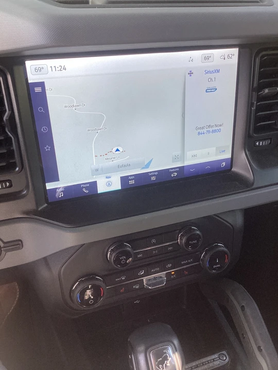 2022 Ford Bronco 6th Gen - Image 15 of 17