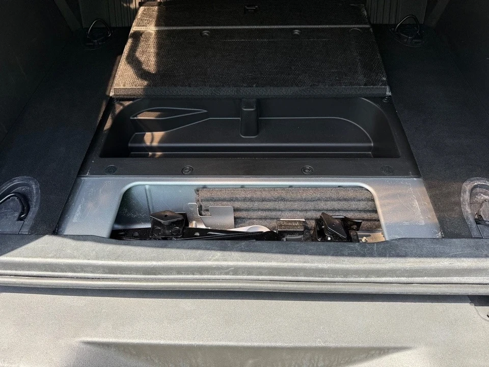 2022 Ford Bronco 6th Gen - Image 15 of 21