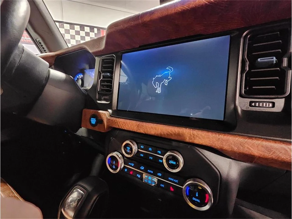 2022 Ford Bronco 6th Gen - Image 17 of 31