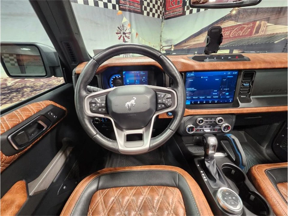 2022 Ford Bronco 6th Gen - Image 12 of 31