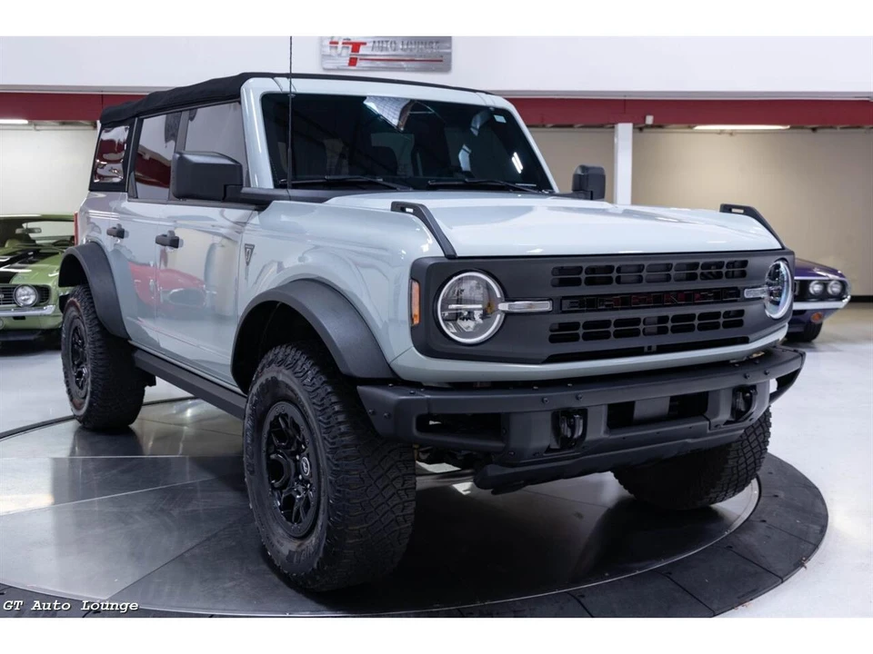 2022 Ford Bronco 6th Gen - Image 3 of 31