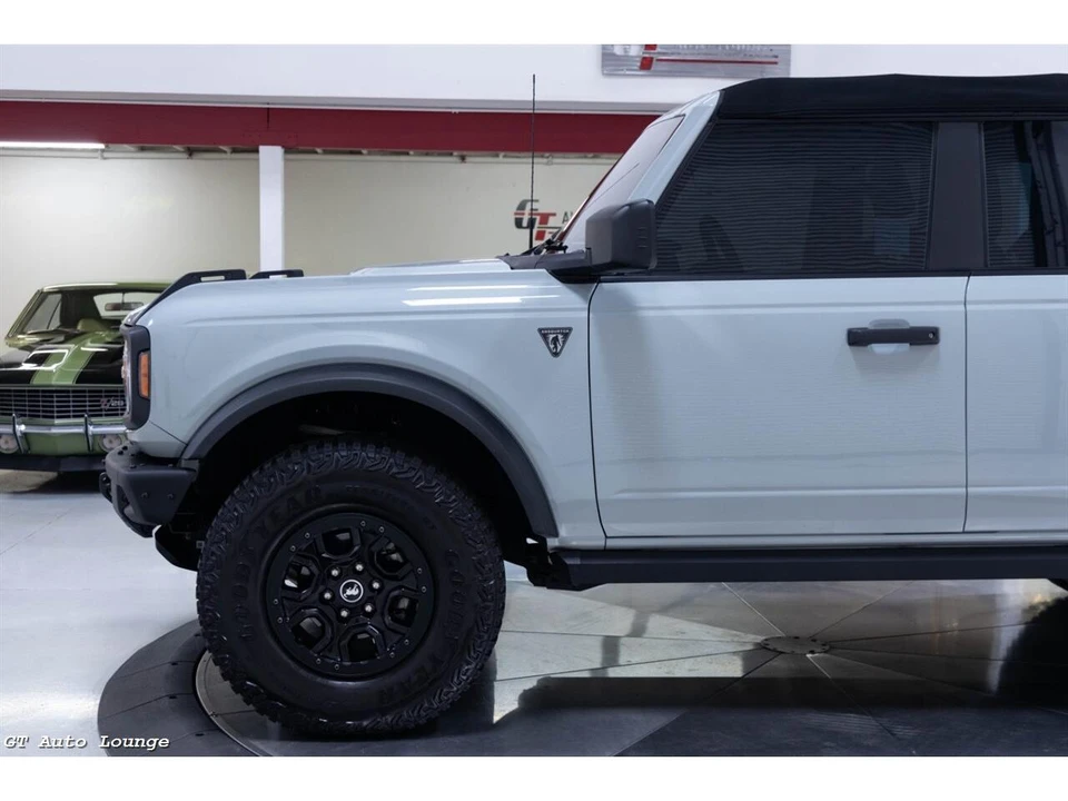 2022 Ford Bronco 6th Gen - Image 9 of 31