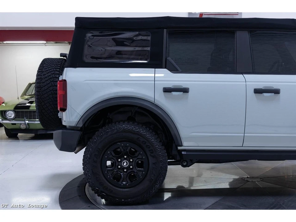 2022 Ford Bronco 6th Gen - Image 11 of 31