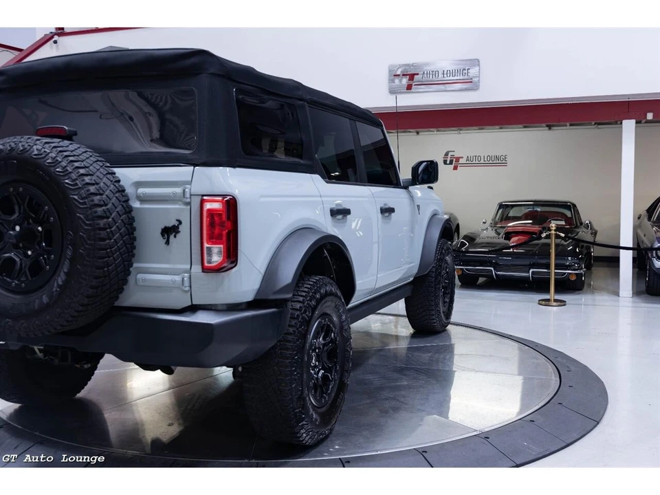 2022 Ford Bronco 6th Gen - Image 16 of 31