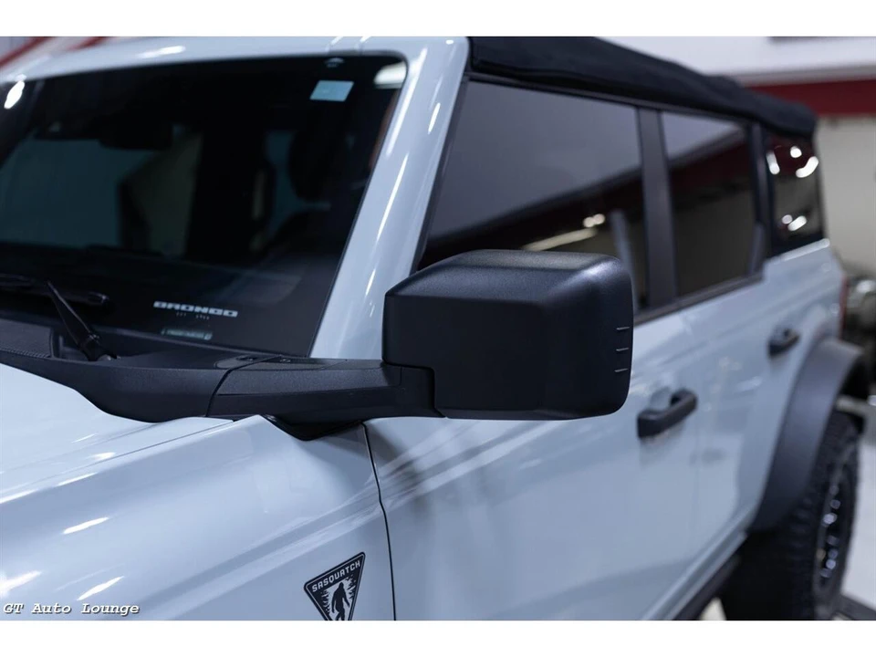 2022 Ford Bronco 6th Gen - Image 21 of 31