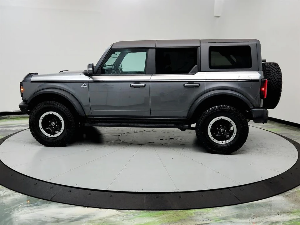 2022 Ford Bronco 6th Gen - Image 8 of 21