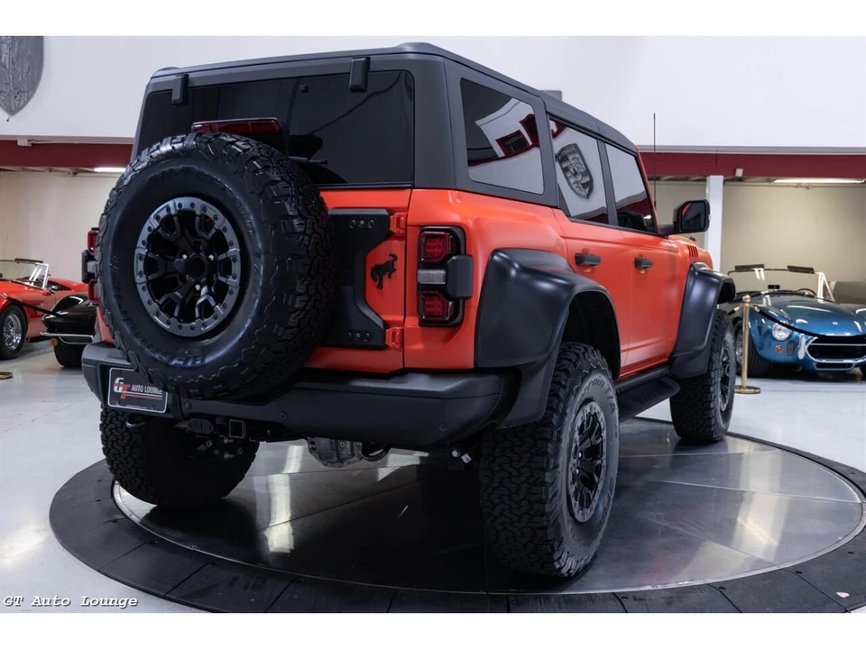 2022 Ford Bronco 6th Gen - Image 5 of 31