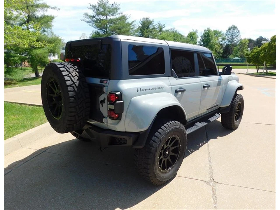 2022 Ford Bronco 6th Gen - Image 5 of 31