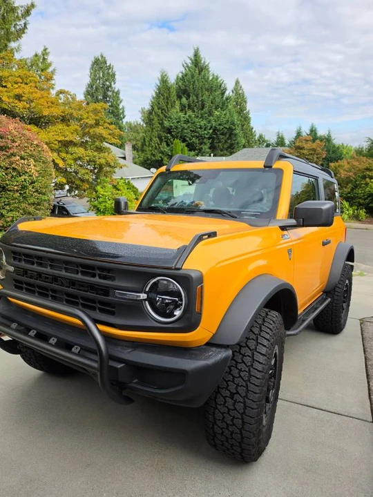 2022 Ford Bronco 6th Gen - Image 2 of 4
