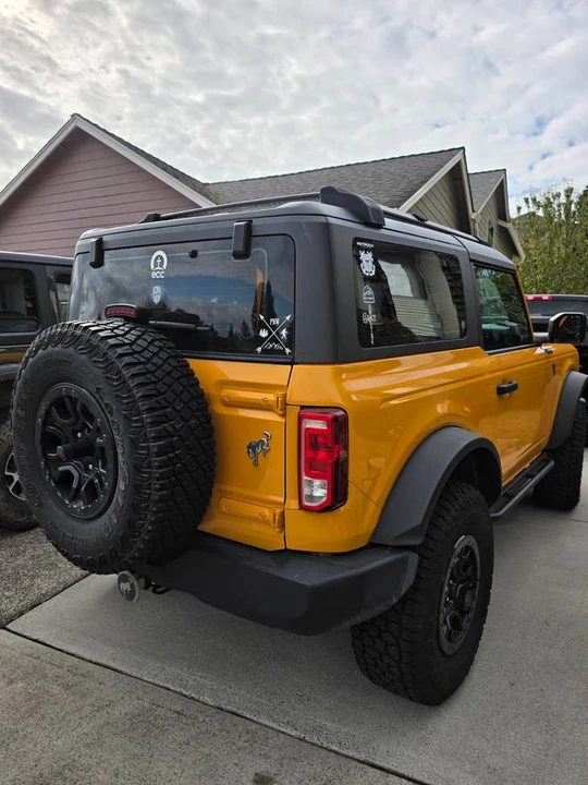 2022 Ford Bronco 6th Gen - Image 3 of 4