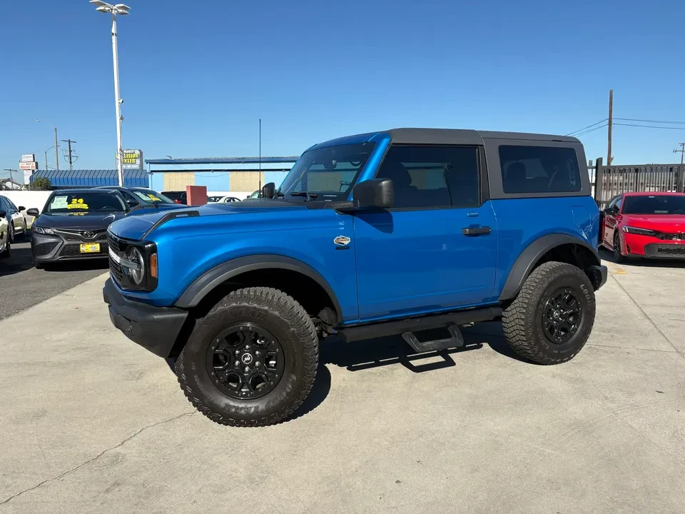 2022 Ford Bronco 6th Gen - Image 2 of 20