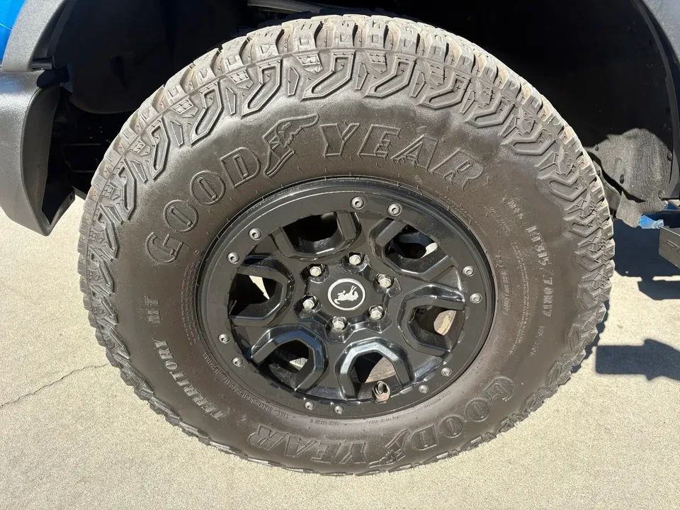 2022 Ford Bronco 6th Gen - Image 13 of 20