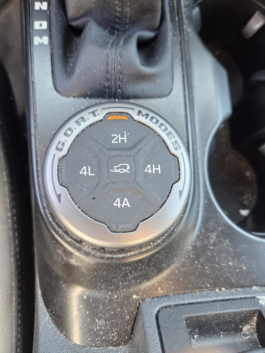 2022 Ford Bronco 6th Gen - Image 16 of 17