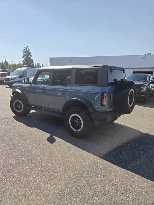 2022 Ford Bronco 6th Gen - Image 10 of 17
