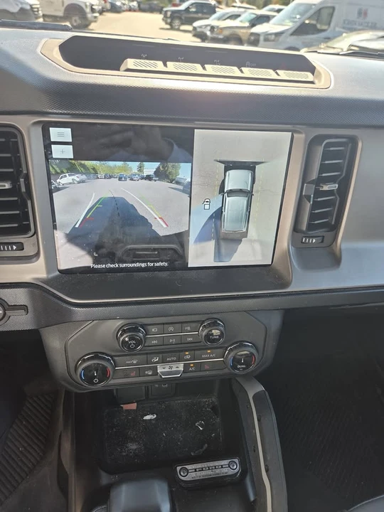 2022 Ford Bronco 6th Gen - Image 15 of 17