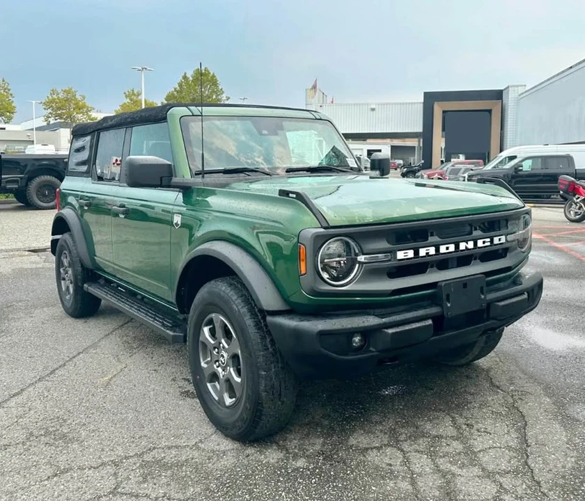 2022 Ford Bronco 6th Gen - Image 8 of 8