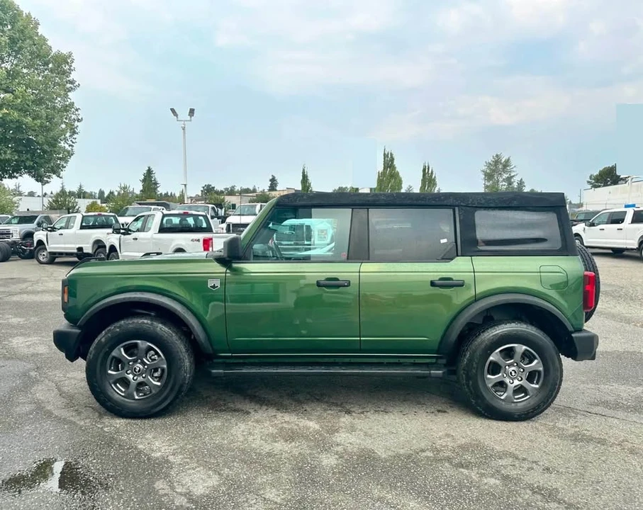 2022 Ford Bronco 6th Gen - Image 7 of 8