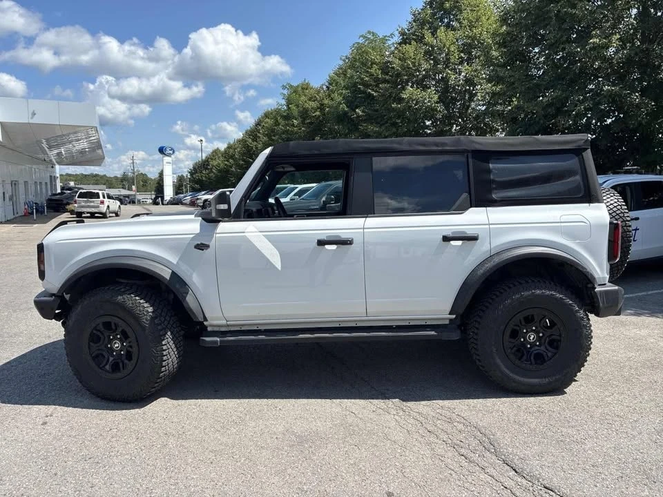 2022 Ford Bronco 6th Gen - Image 6 of 10