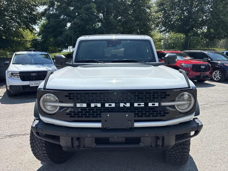 2022 Ford Bronco 6th Gen - Image 2 of 10