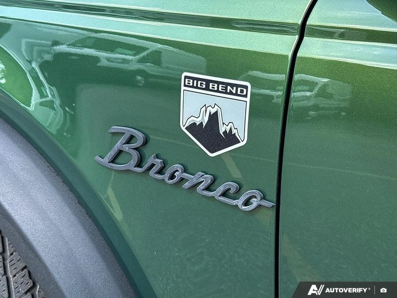 2022 Ford Bronco 6th Gen - Image 10 of 20