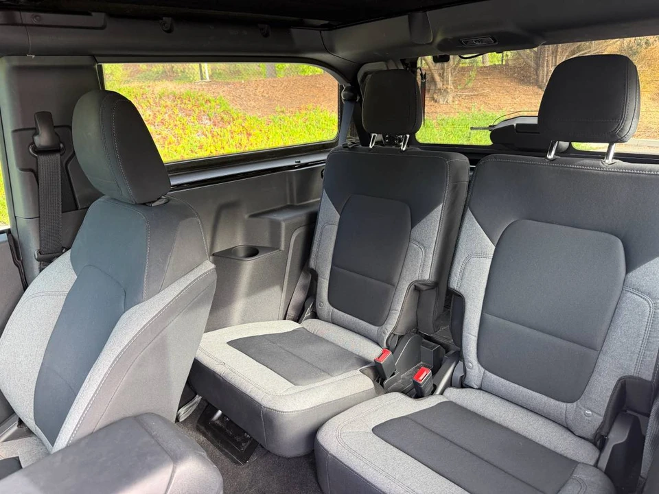 2022 Ford Bronco 6th Gen - Image 9 of 11