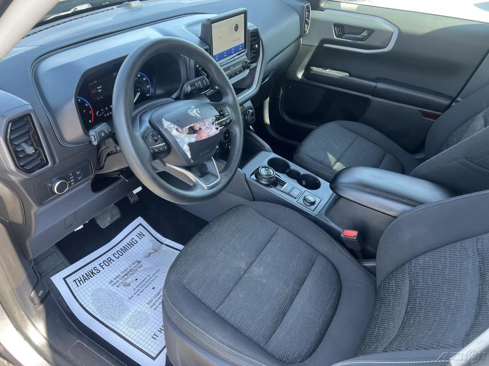 2022 Ford Bronco 6th Gen - Image 6 of 12