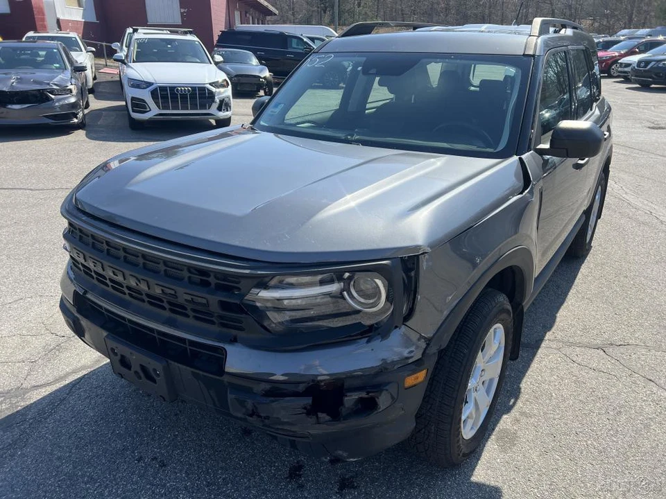 2022 Ford Bronco 6th Gen - Image 11 of 12