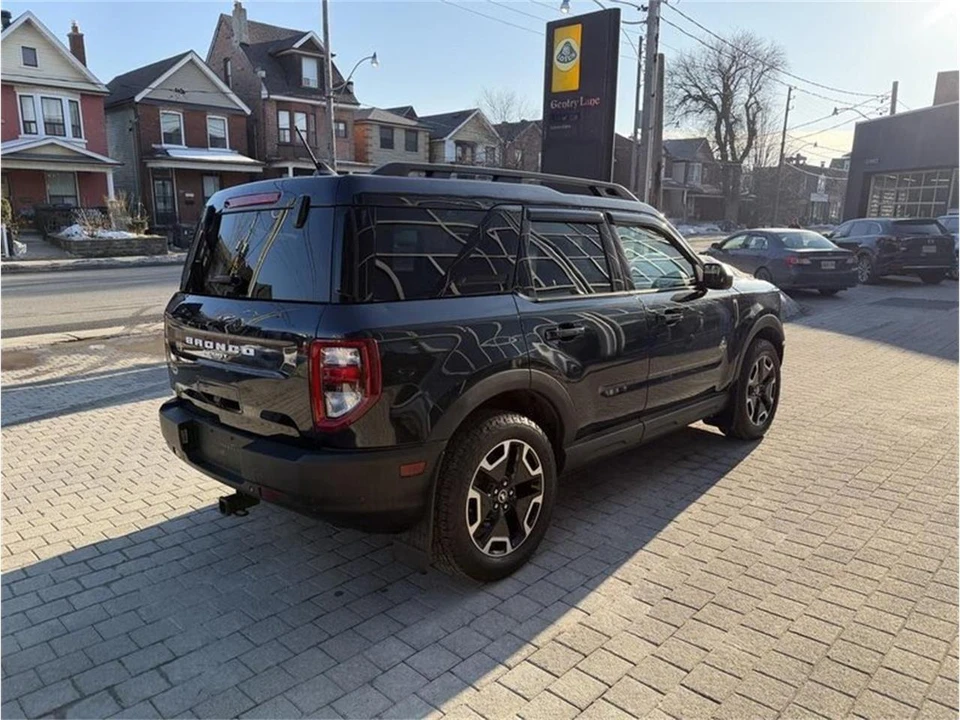 2022 Ford Bronco 6th Gen - Image 6 of 29
