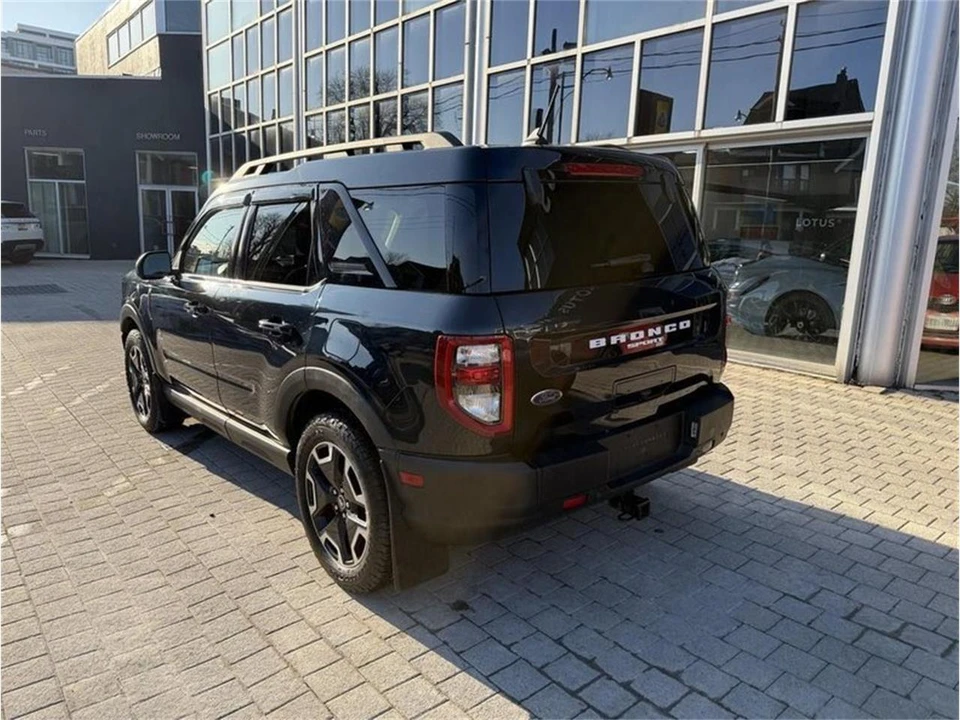 2022 Ford Bronco 6th Gen - Image 8 of 29