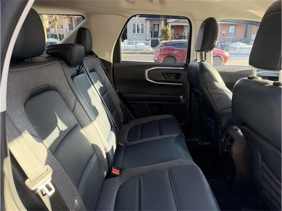 2022 Ford Bronco 6th Gen - Image 18 of 29