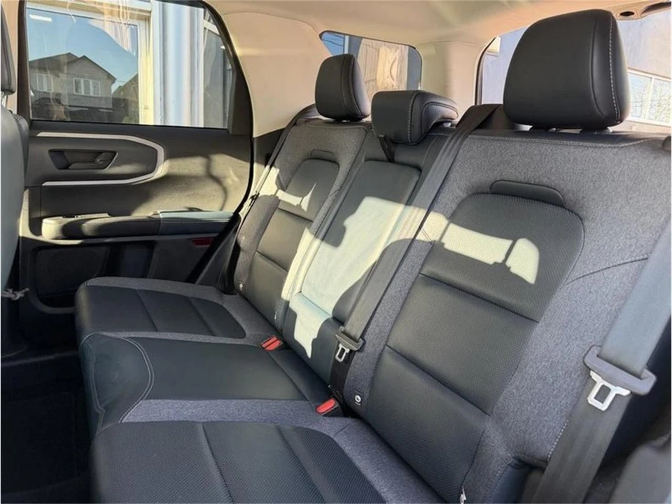 2022 Ford Bronco 6th Gen - Image 21 of 29