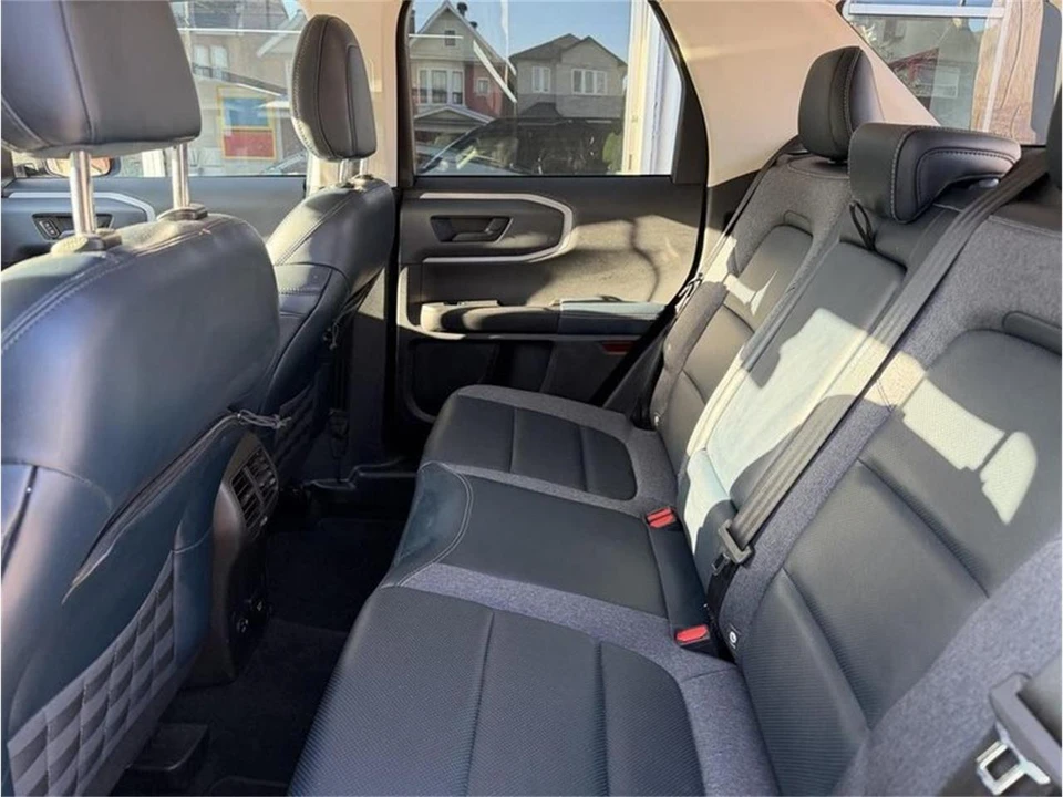2022 Ford Bronco 6th Gen - Image 22 of 29