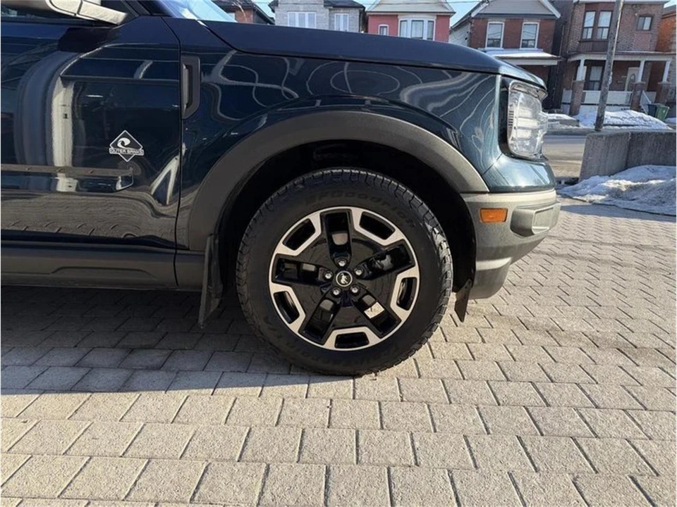 2022 Ford Bronco 6th Gen - Image 28 of 29