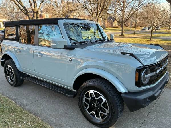 2022 Ford Bronco 6th Gen - Image 4 of 9