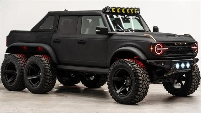 2022 Ford Bronco 6th Gen - Image 6 of 21