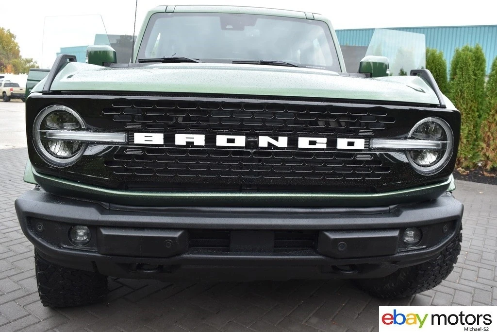 2022 Ford Bronco 6th Gen - Image 19 of 21