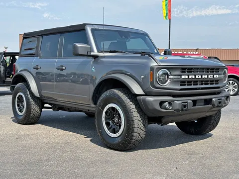 2022 Ford Bronco Black Diamond
