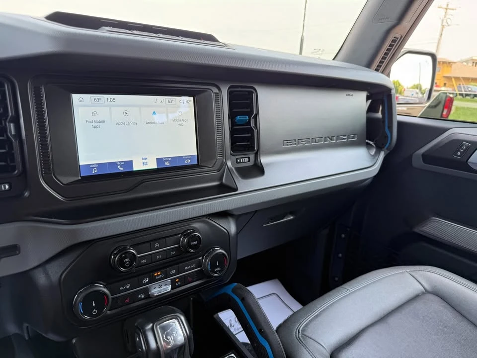 2022 Ford Bronco 6th Gen - Image 10 of 20