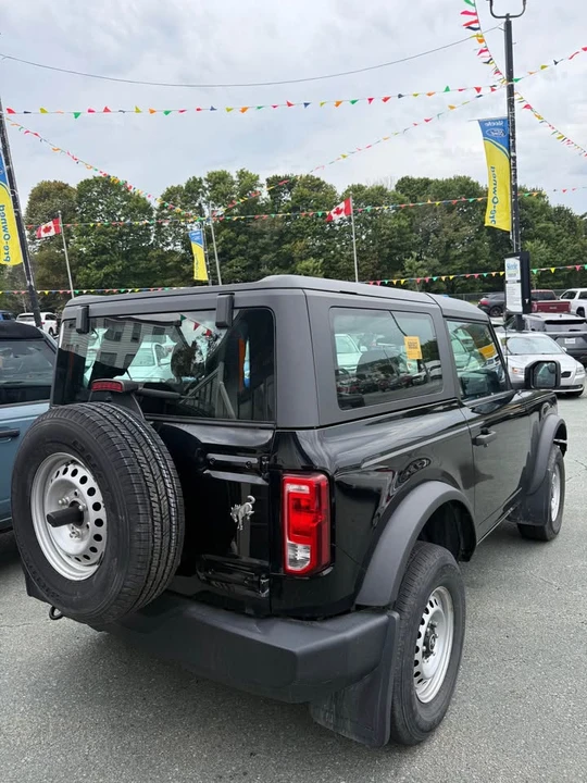 2022 Ford Bronco 6th Gen - Image 2 of 7