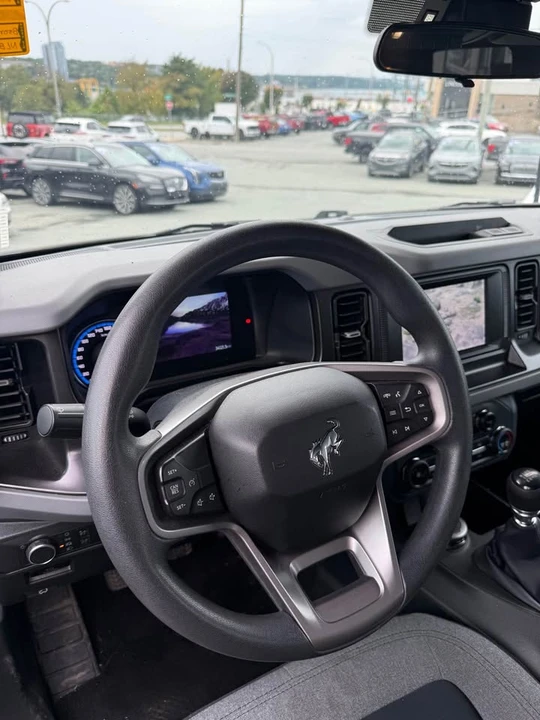 2022 Ford Bronco 6th Gen - Image 5 of 7