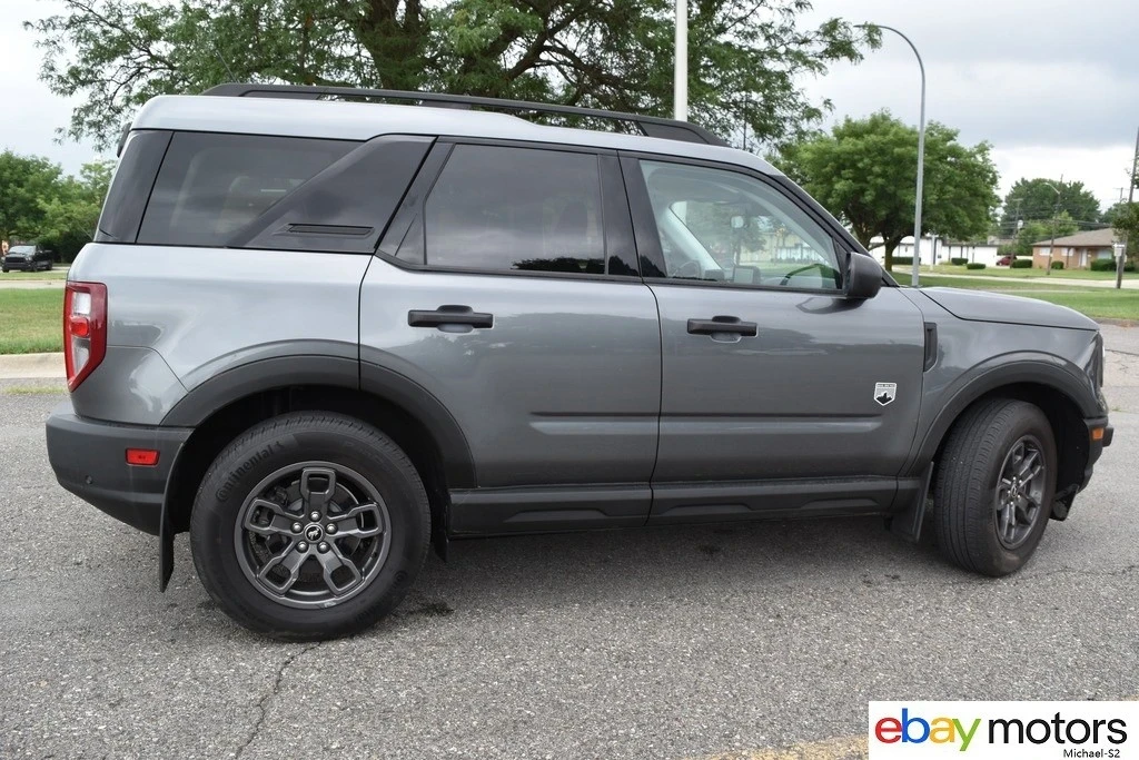 2022 Ford Bronco Sport - Image 4 of 21