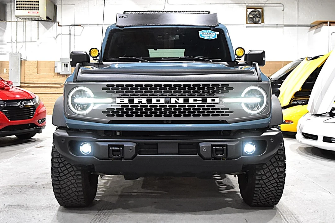 2022 Ford Bronco 6th Gen - Image 3 of 12