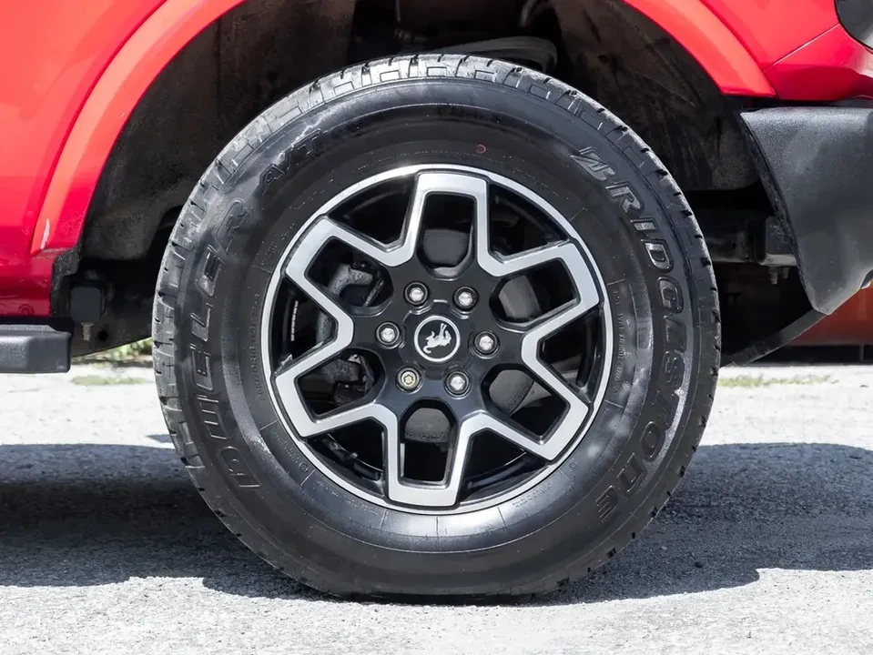 2022 Ford Bronco 6th Gen - Image 4 of 20
