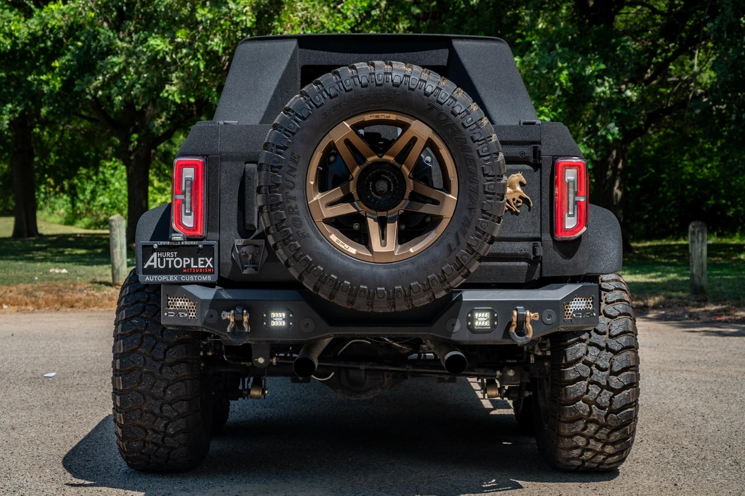 2022 Ford Bronco 6th Gen - Image 5 of 31