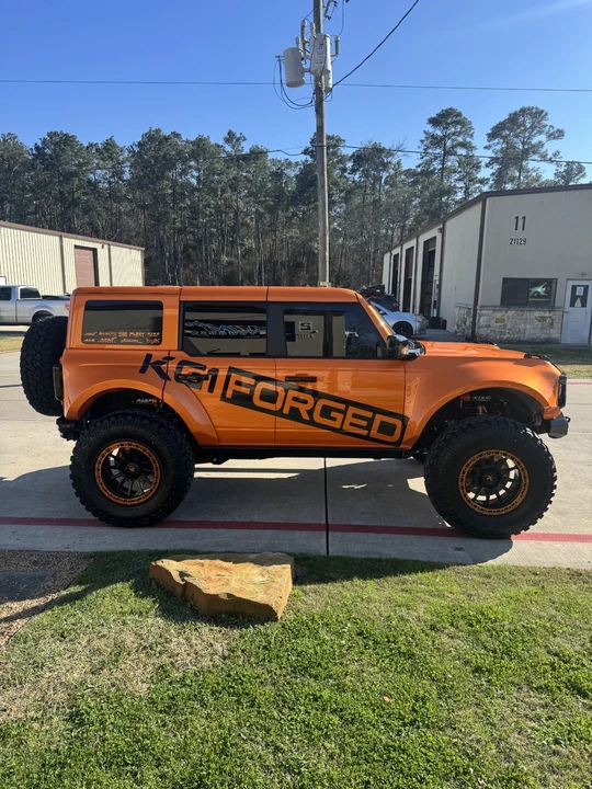 2022 Ford Bronco 6th Gen - Image 15 of 20